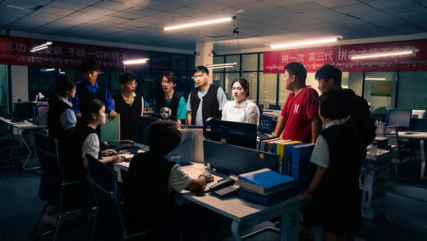 血薪记：罪恶园区截图